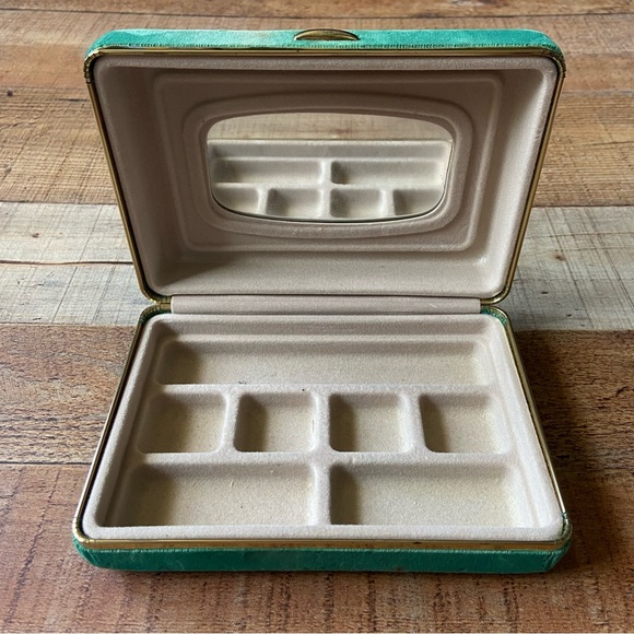Vintage Velvet Mirrored Jewelry Box - Picture 2 of 8